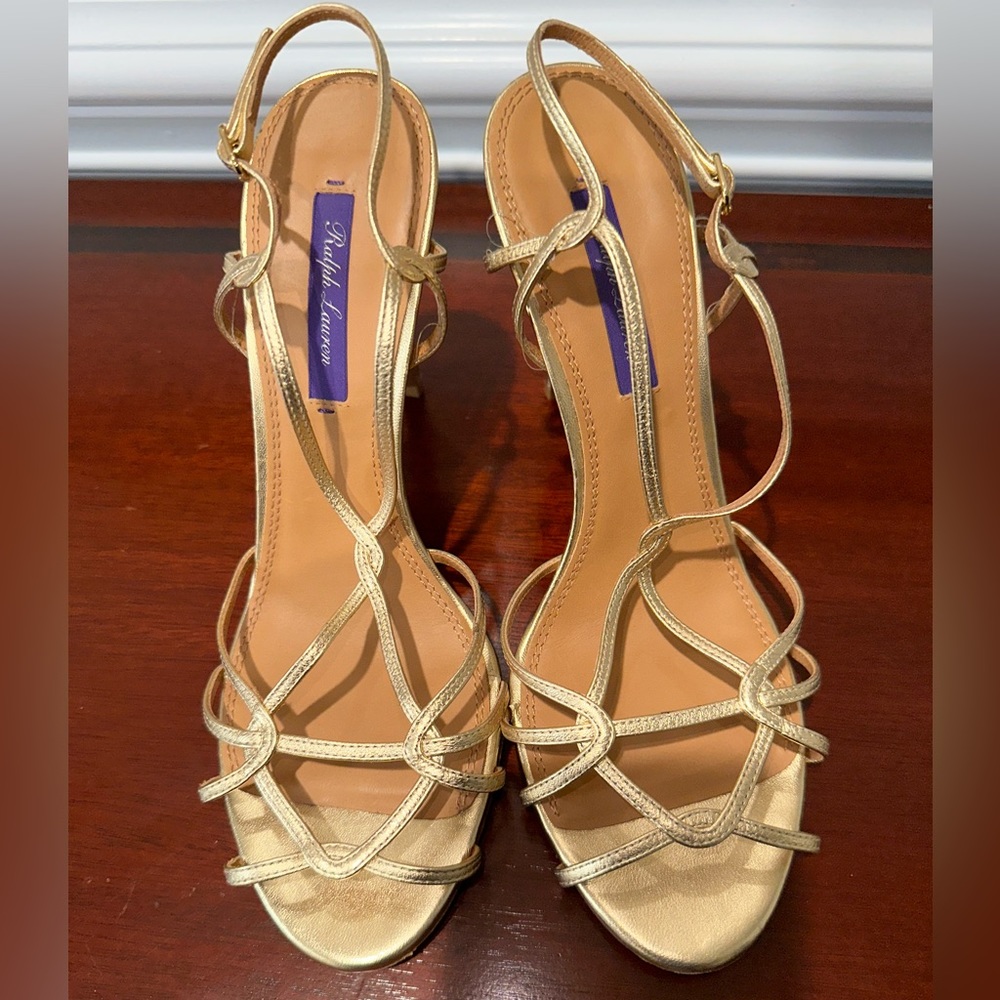 NWOB, RALPH LAUREN PURPLE LABEL, WOMEN’S ITALIAN-MADE GOLD HEELS      Size: 39 B